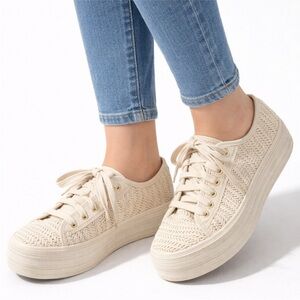 Size 7 Keds Women’s Triple Up Fade Woven Platform Sneakers Cream